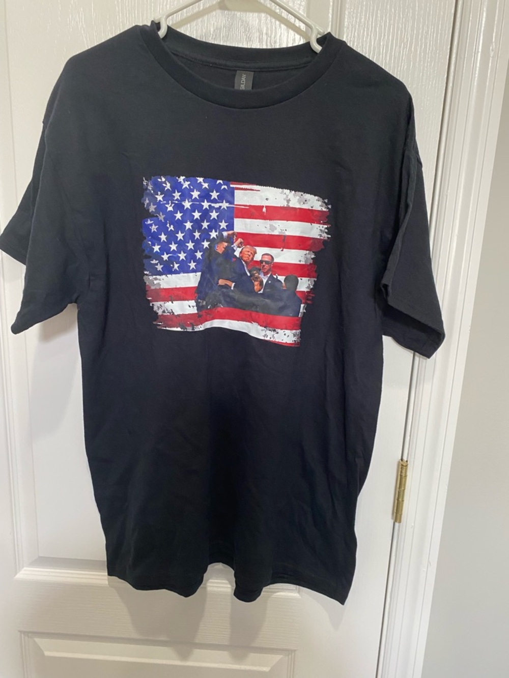 Gildan Black Short Sleeve Tee with Distressed American Flag Graphic